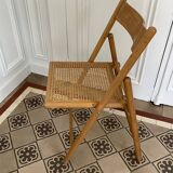 set of 2 vintage folding chairs