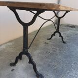 Bistro table pite cast 1900 Paris