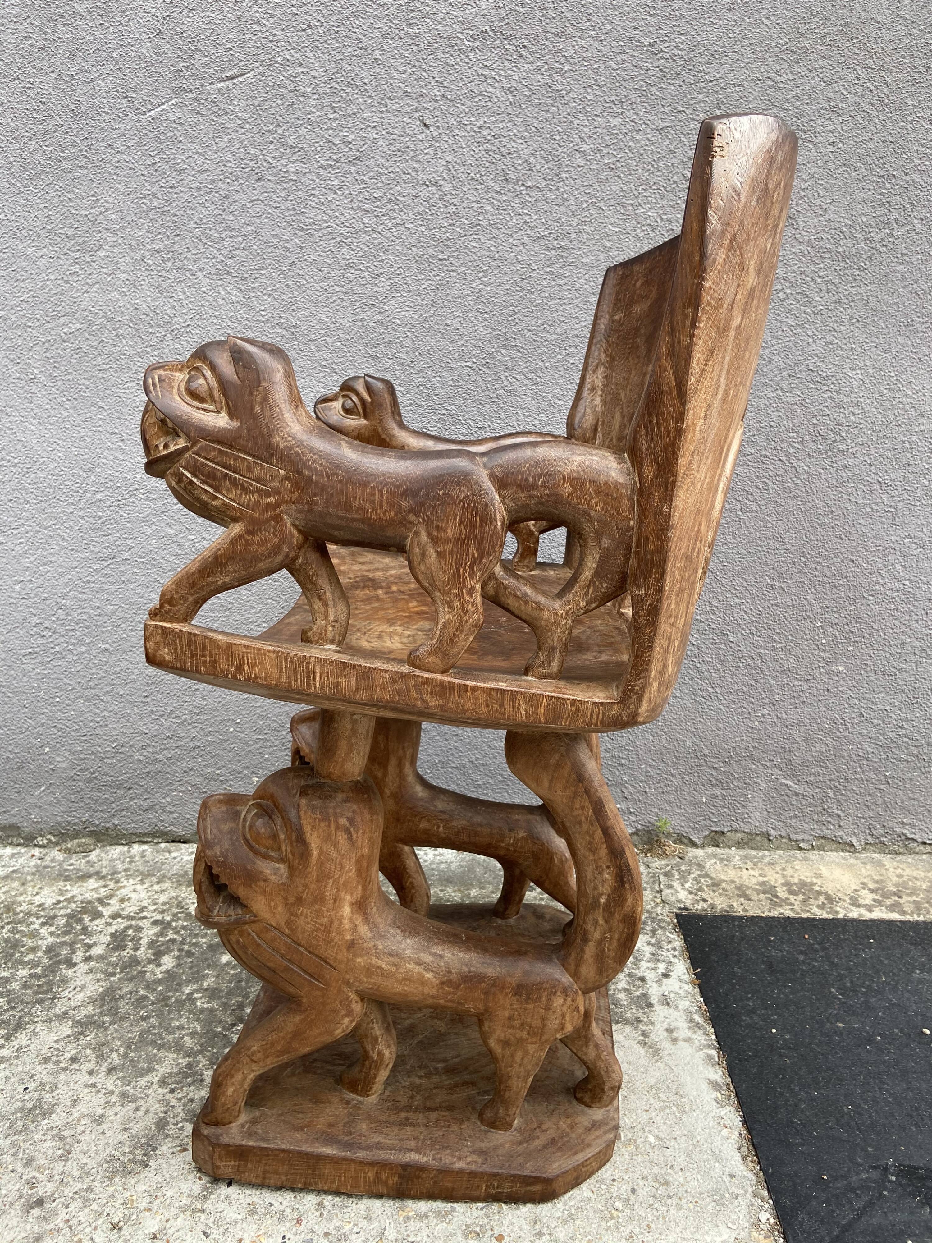 Wooden African lounge