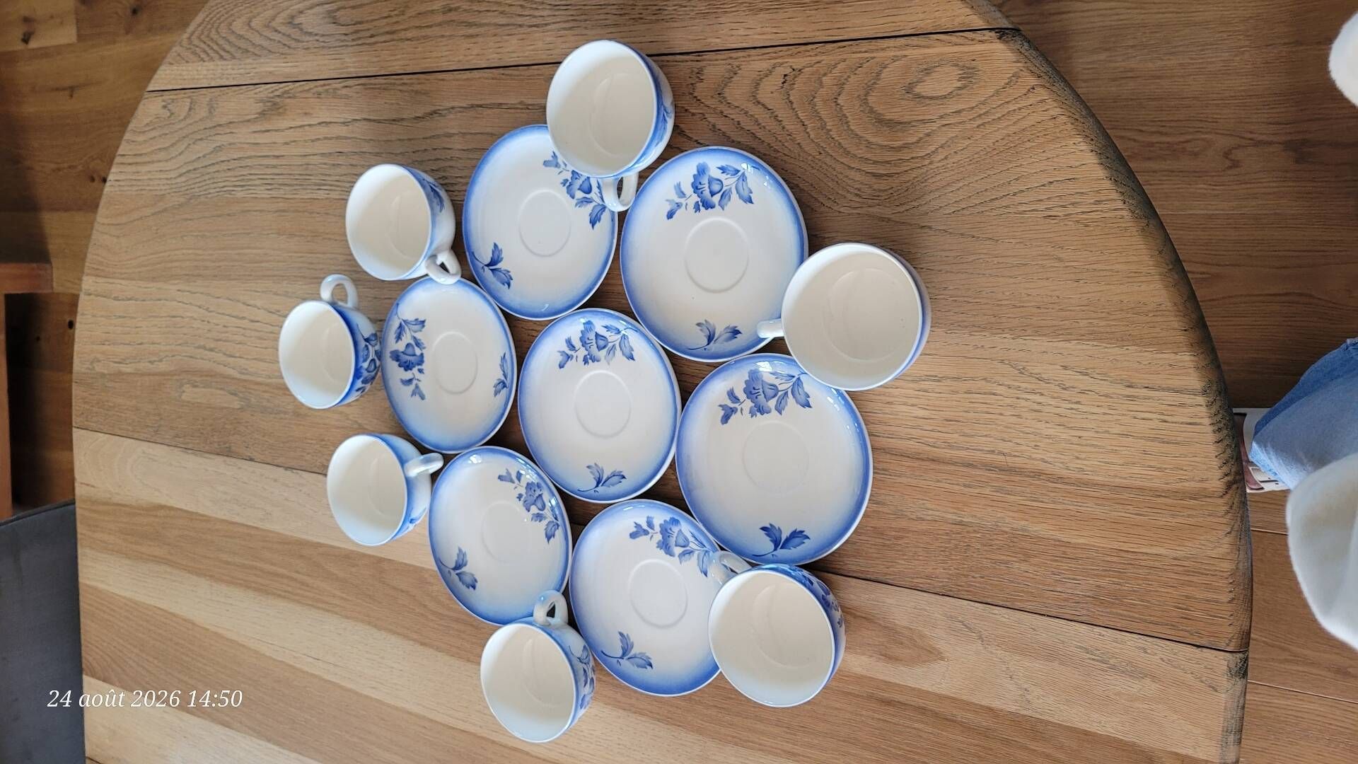 7 vintage cups and saucers