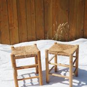Tabouret bas en bois et paille