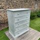 Commode vintage patine blanche