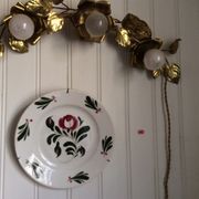 Wall plate