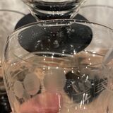 Set of 8 retro wine glasses in engraved glass