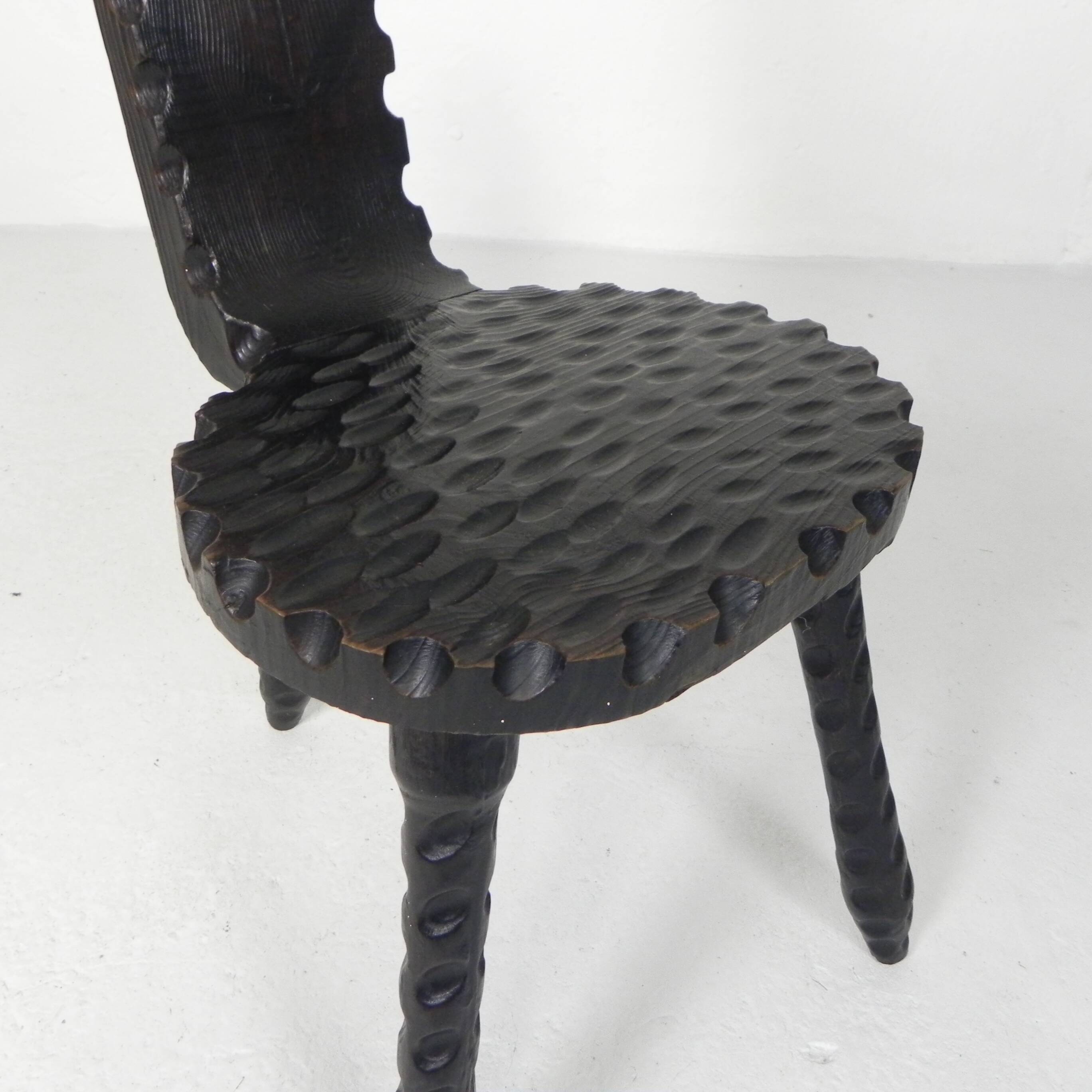 Set of 2 Spanish Brutalist chairs and coffee table, 1960s