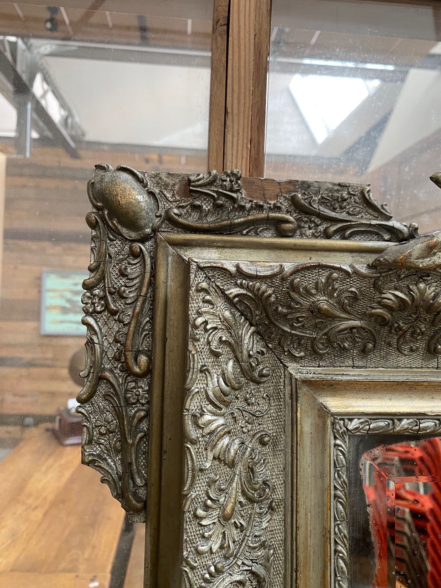 Beveled mirror late nineteenth century 84x122cm