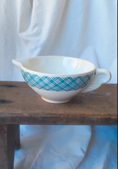 Saucière St Amand Numéro 2079 vichy bleu vintage
