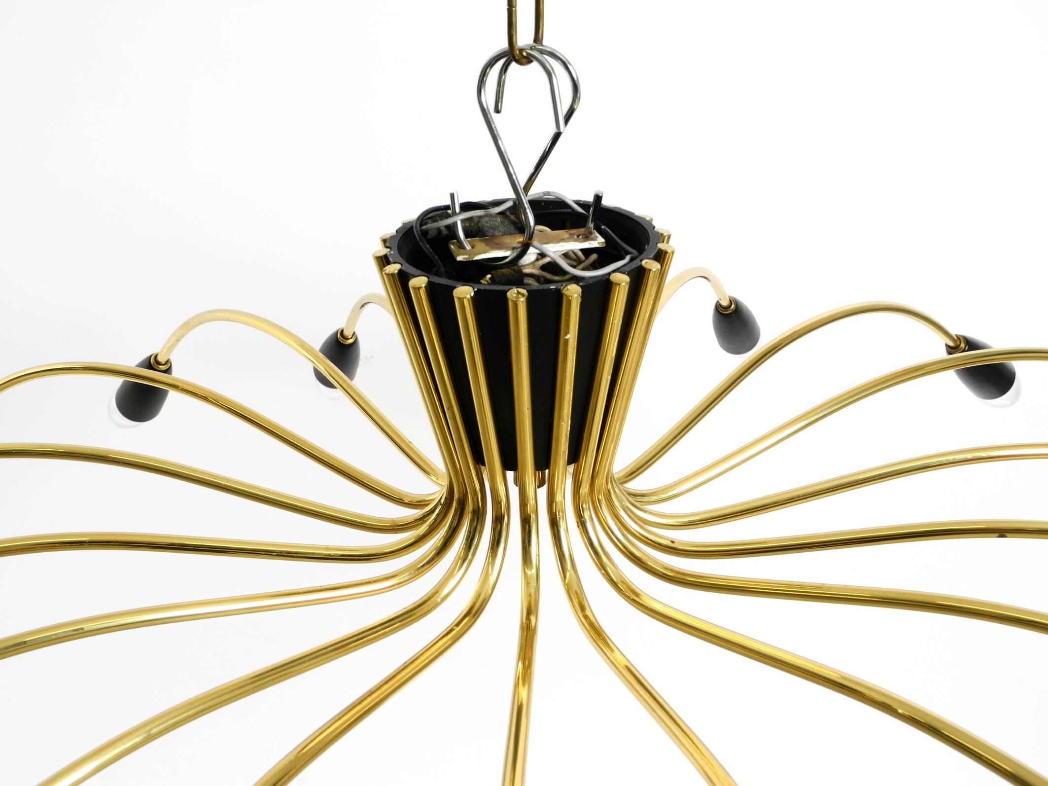 Huge 18-arm mid-century modern brass Sputnik ceiling lamp | Ø 113 cm