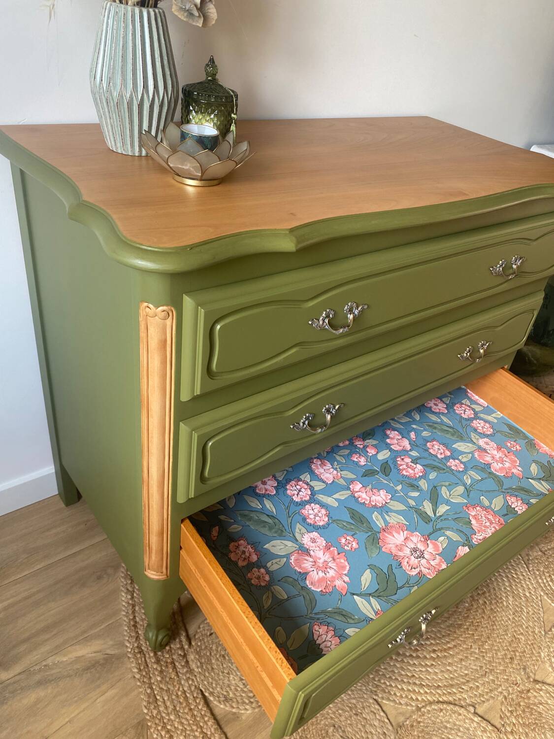 3-drawer chest of drawers redesigned in woody green and wood