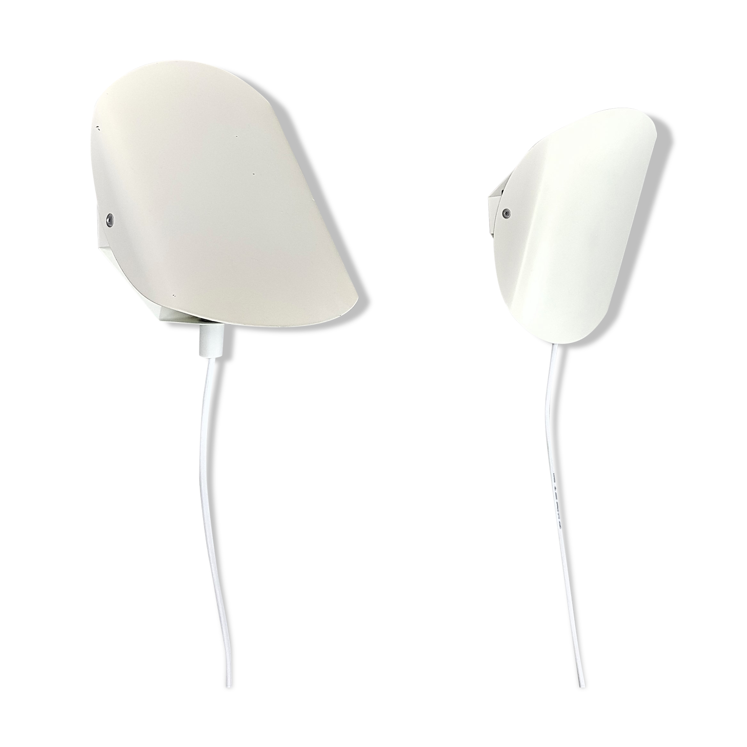 Two adjustable wall lights by lyfa