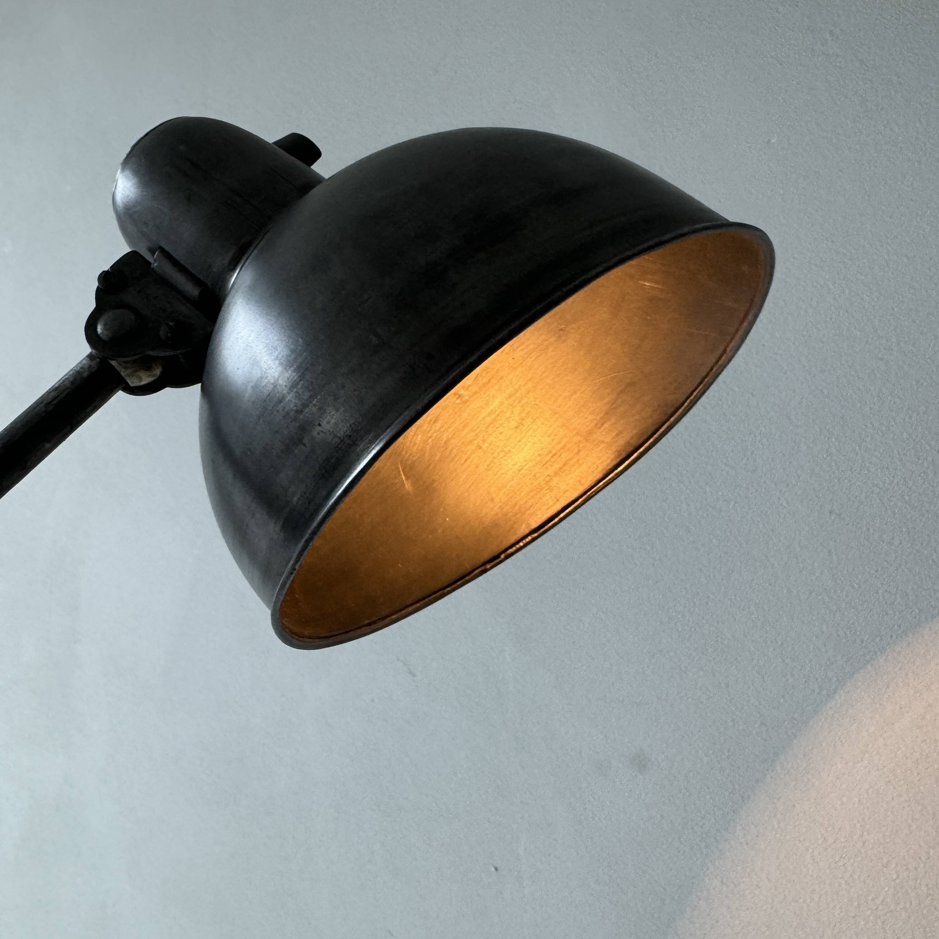 Ancienne lampe applique accordeon « Kaiser idell » Bauhaus