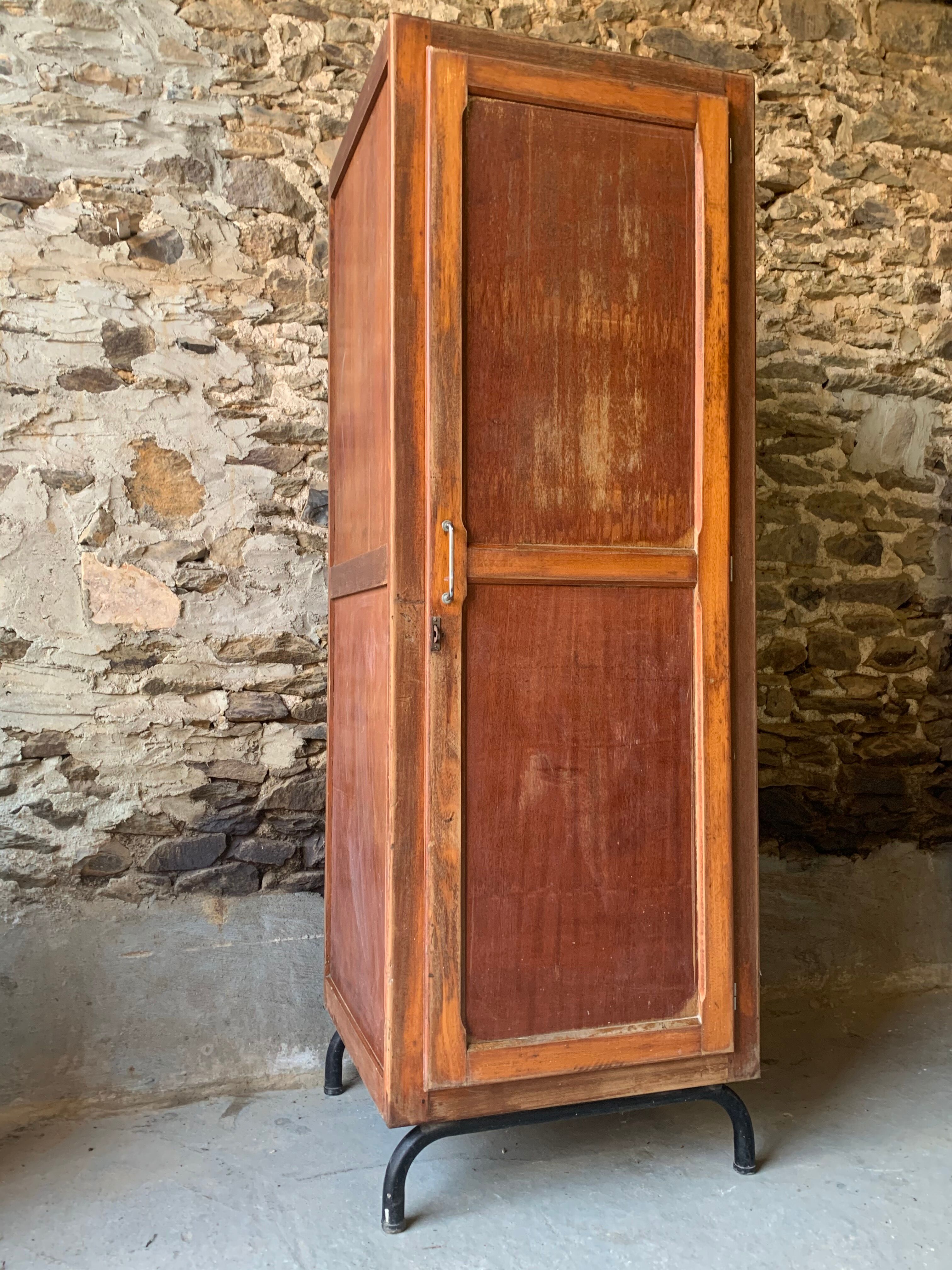 Armoire d’école en bois 1 porte
