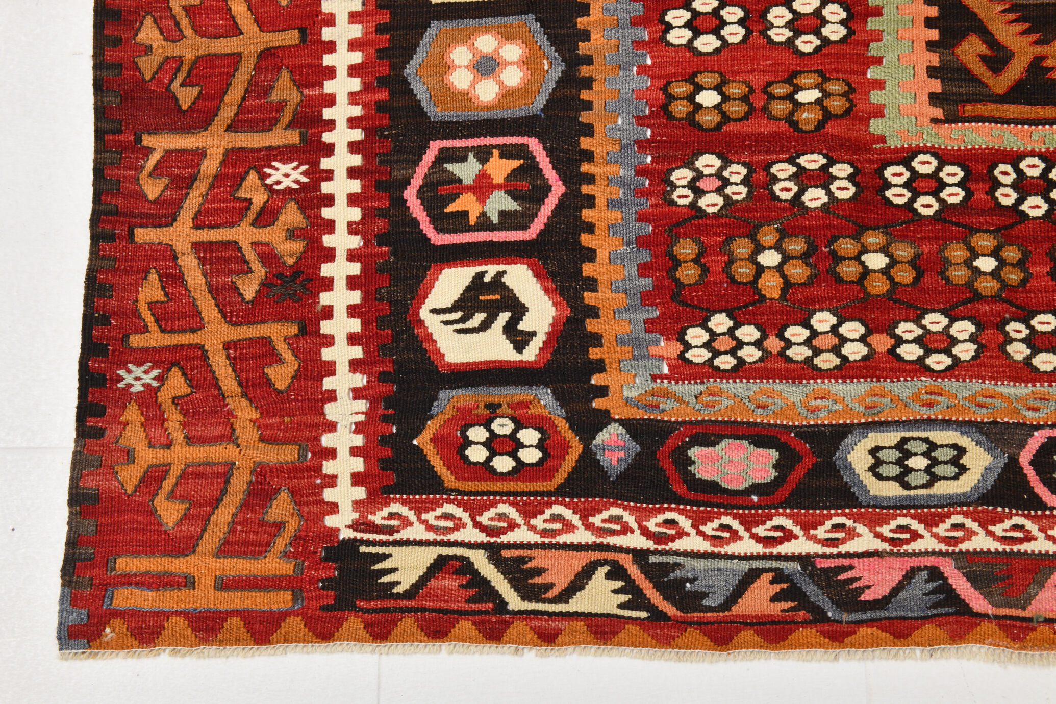 Primitive turkish kilim rug 311x187cm