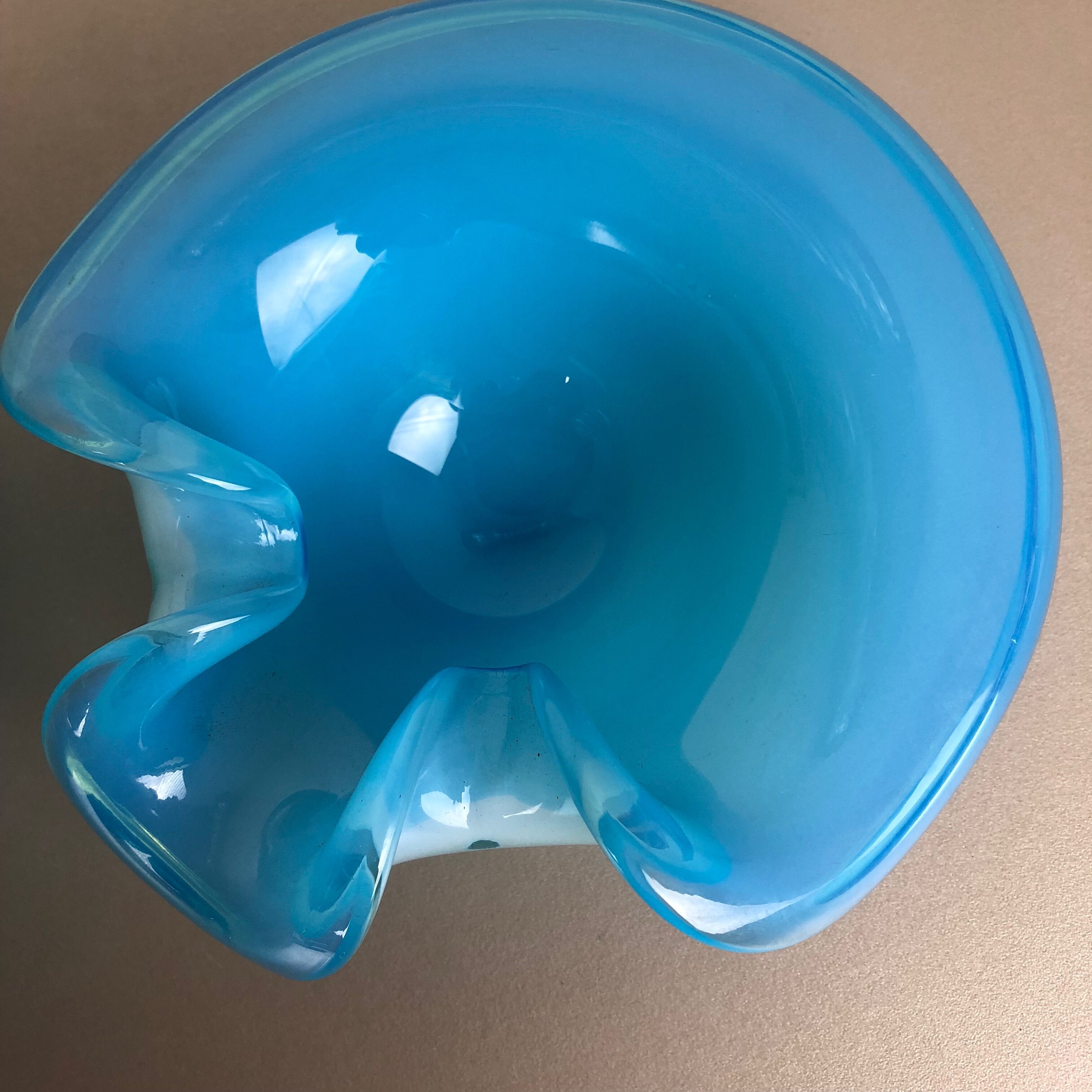 Murano glass shell bowl by Antonio da Ros Cenedese, 1960s