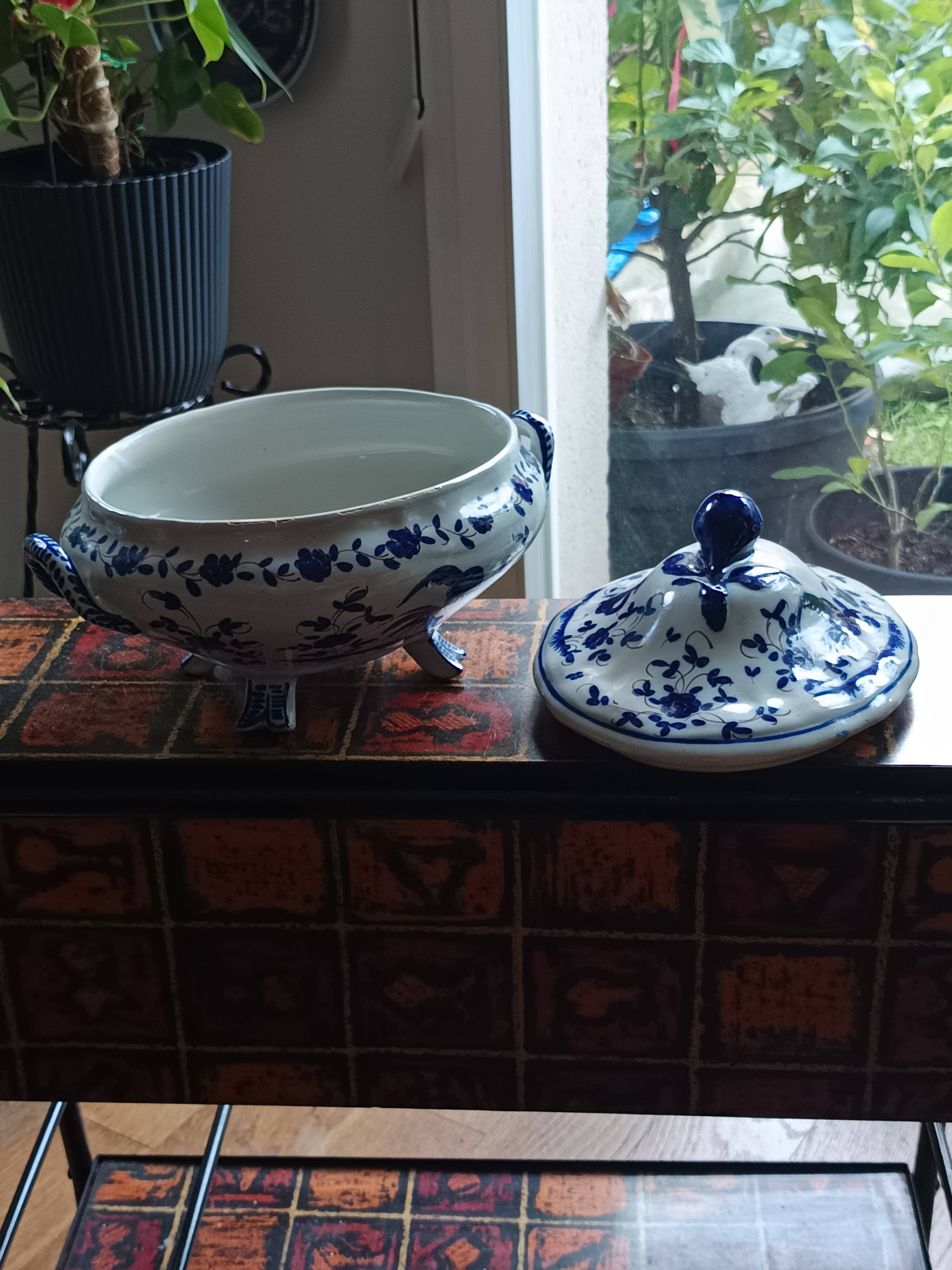 Antique earthenware vegetable dish from Matres Tolosane, attributed to Ribet and Bonnassies