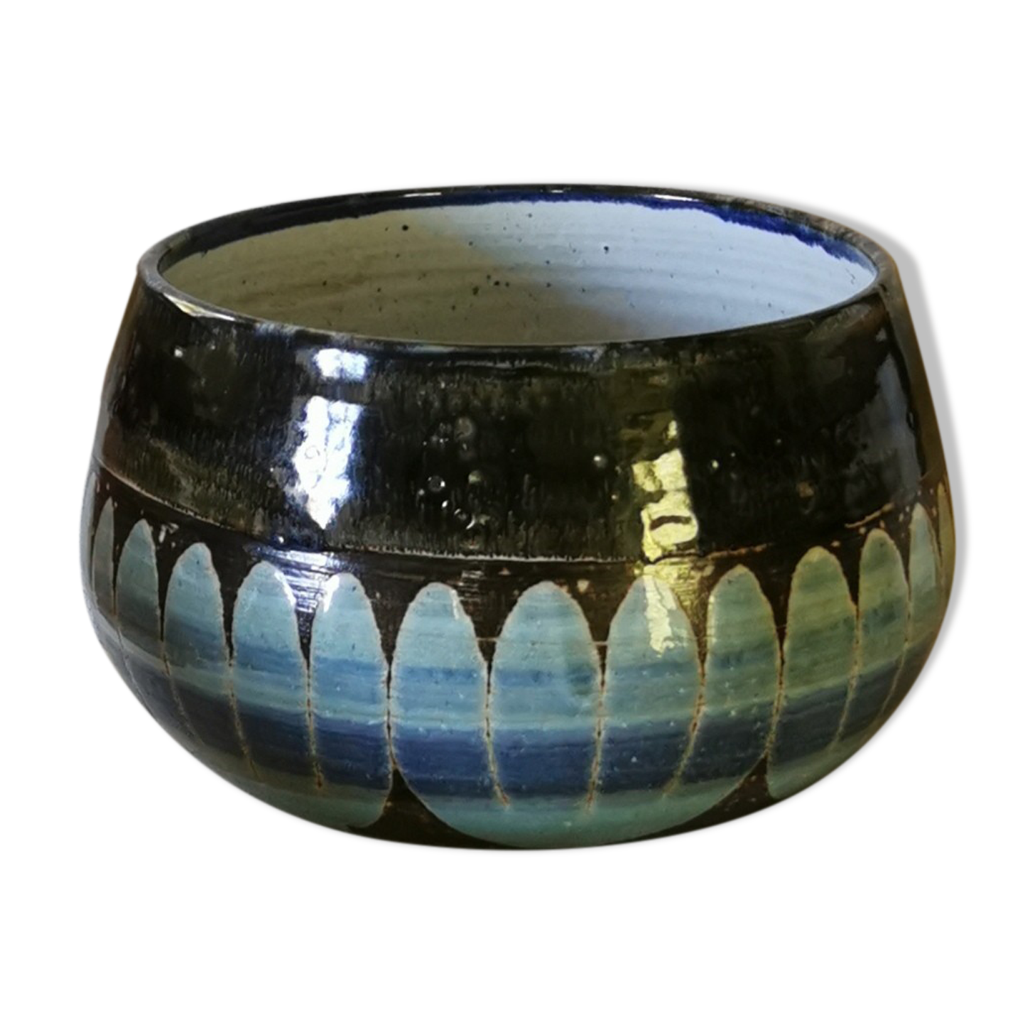 Ceramic bowl by Roland Moreau