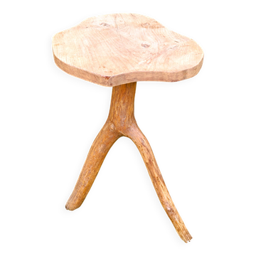 Brutalist tripod saddle