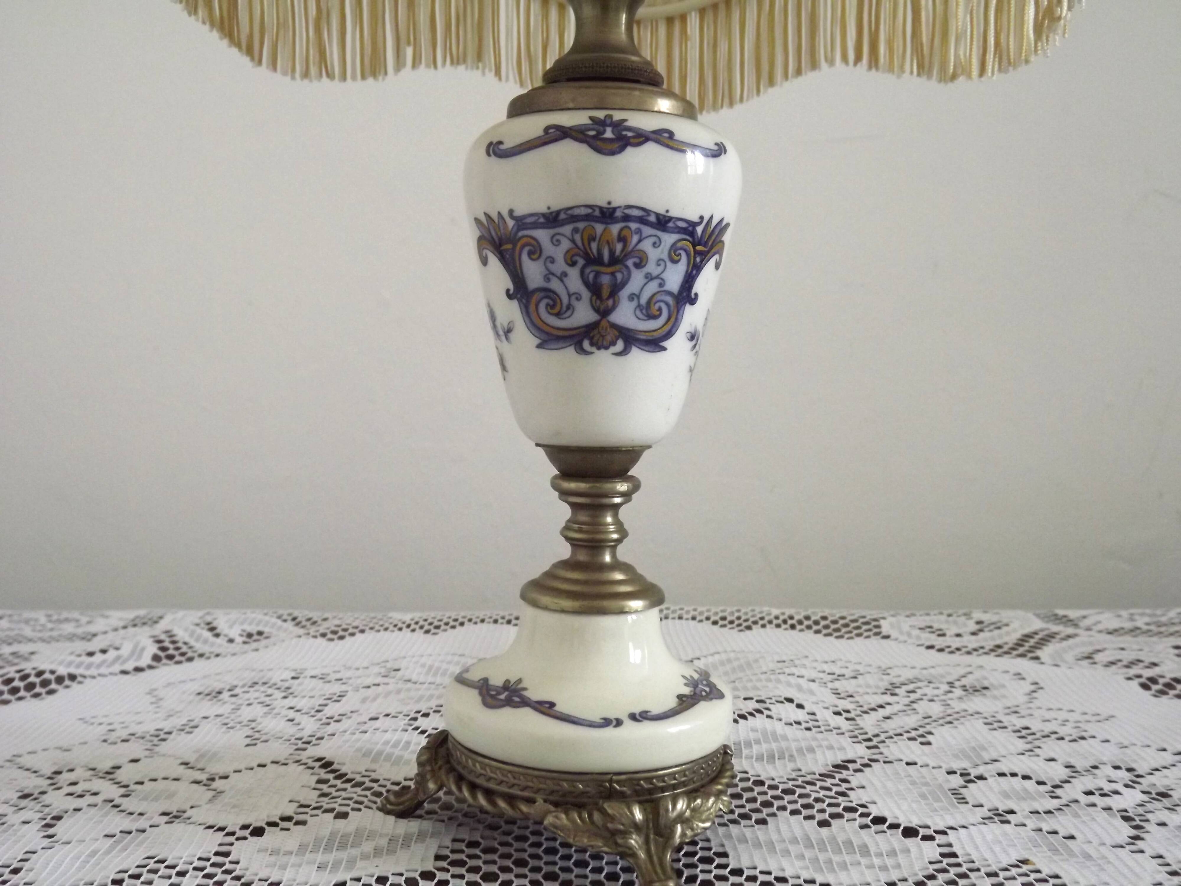 French Vintage Decorative Silver Metal and Porcelain Shaded Table Lamp