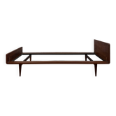 Lir Scandinavian daybed in teak
