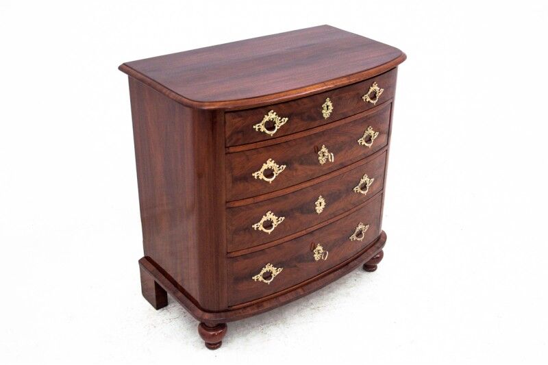 Chest of drawers, Northern Europe, 19th century. After renovation.