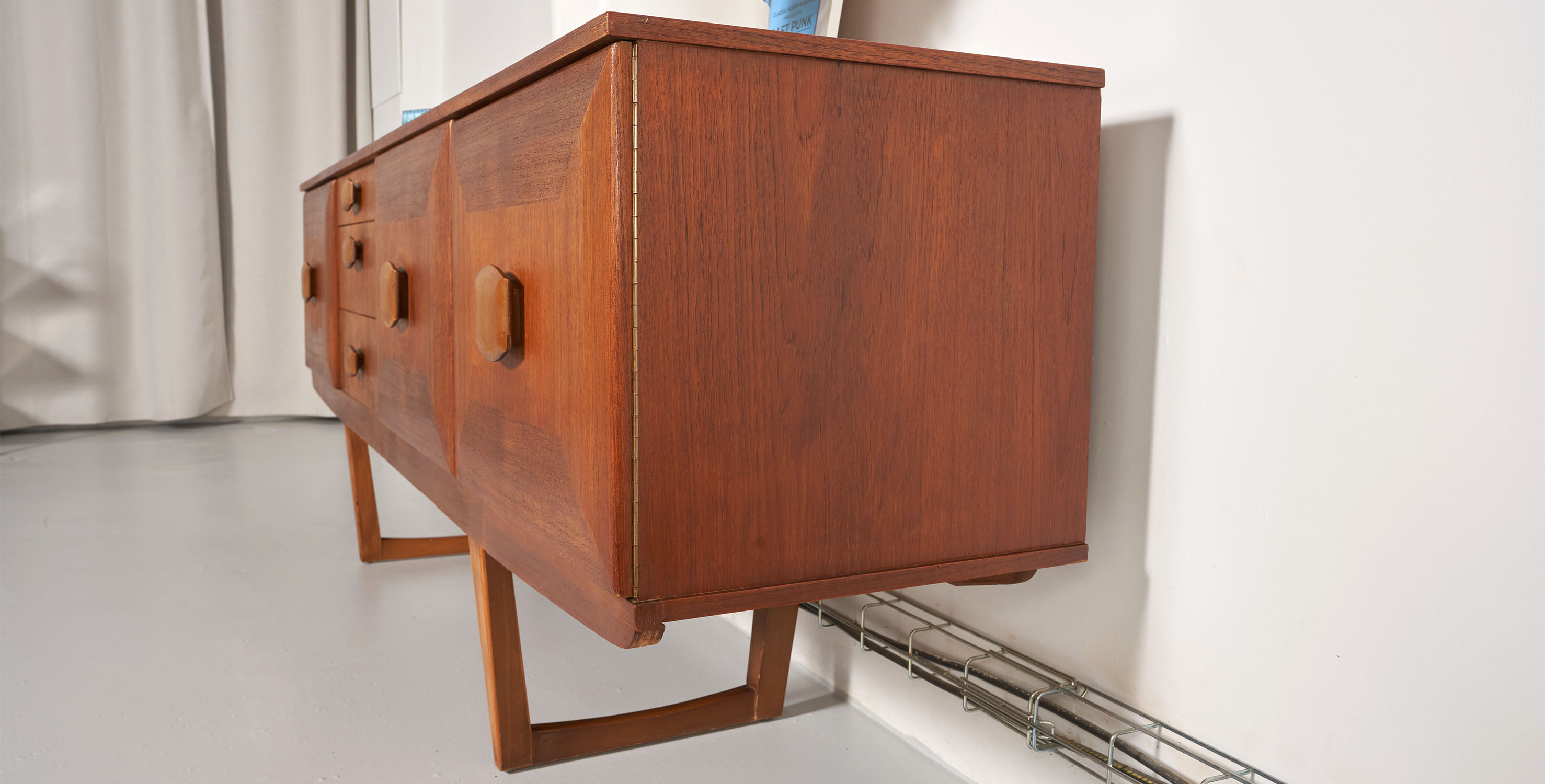 Stonehill vintage teak enfilade, Scandinavian style, 197,5cm