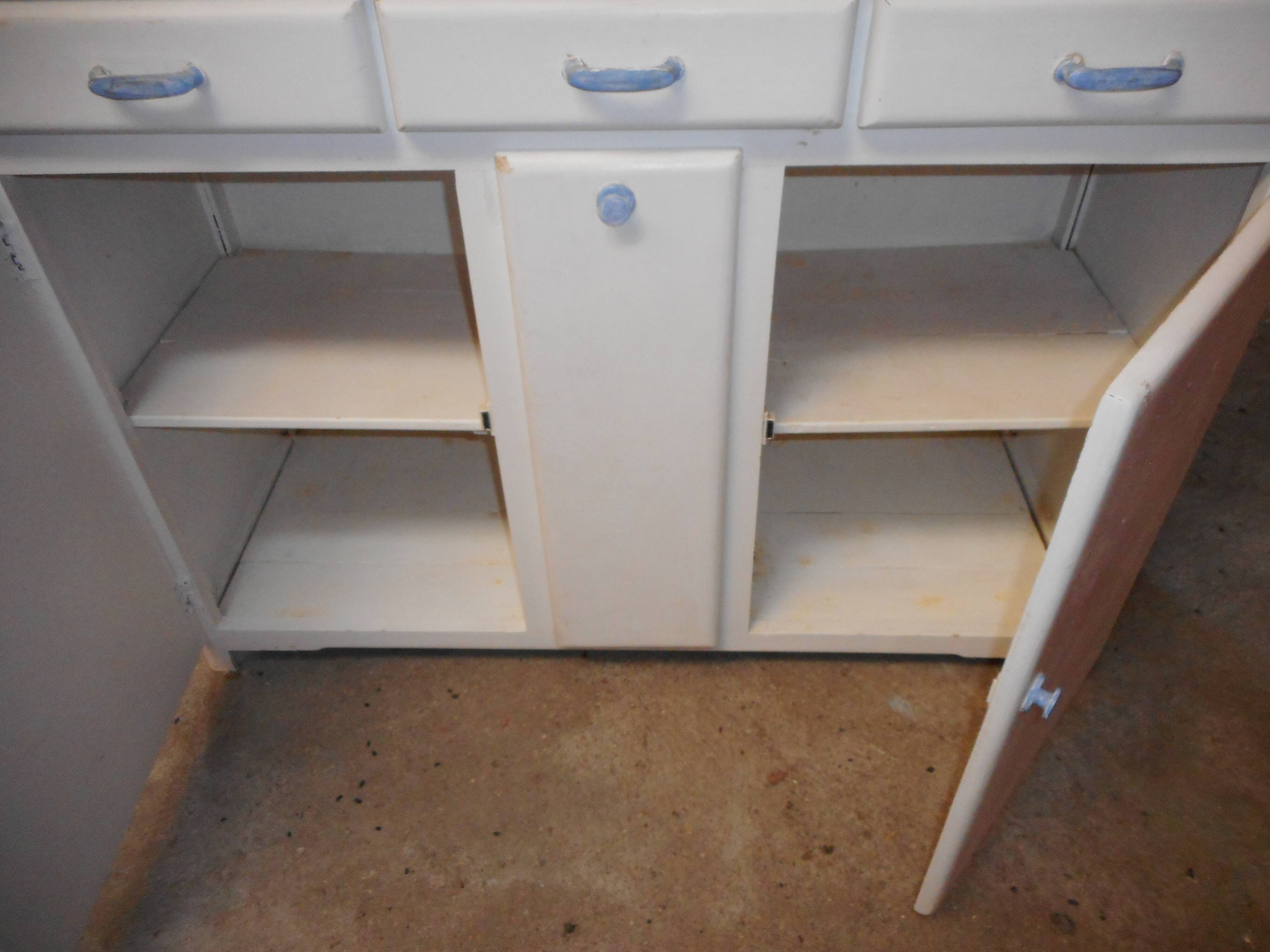 Low mado style buffet