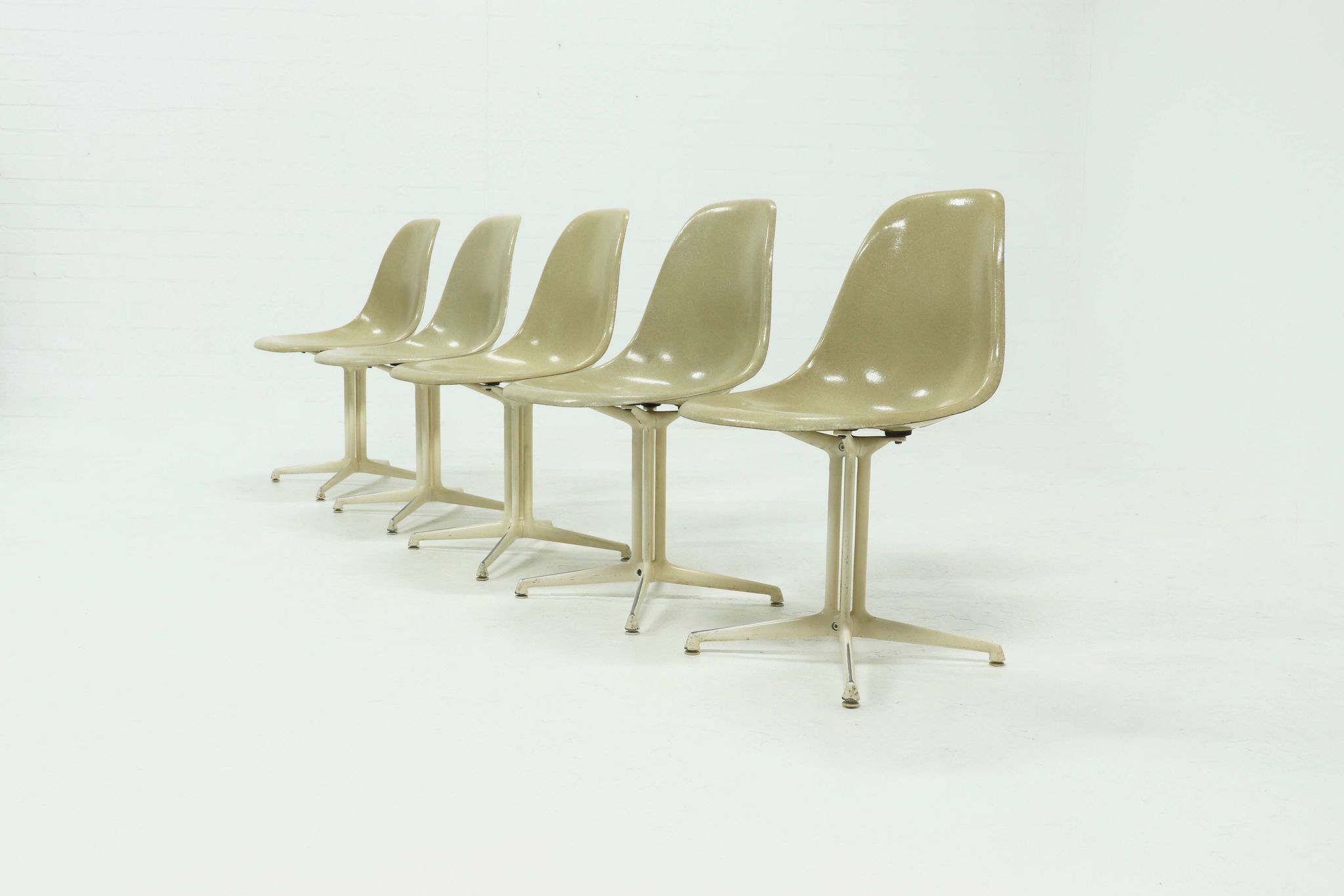 Set of 5 La Fonda Dining Chairs by Charles & Ray Eames for Vitra Herman Mil