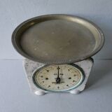 Krups kitchen scale of the 1940s