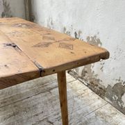 Popular art coffee table Switzerland 1900