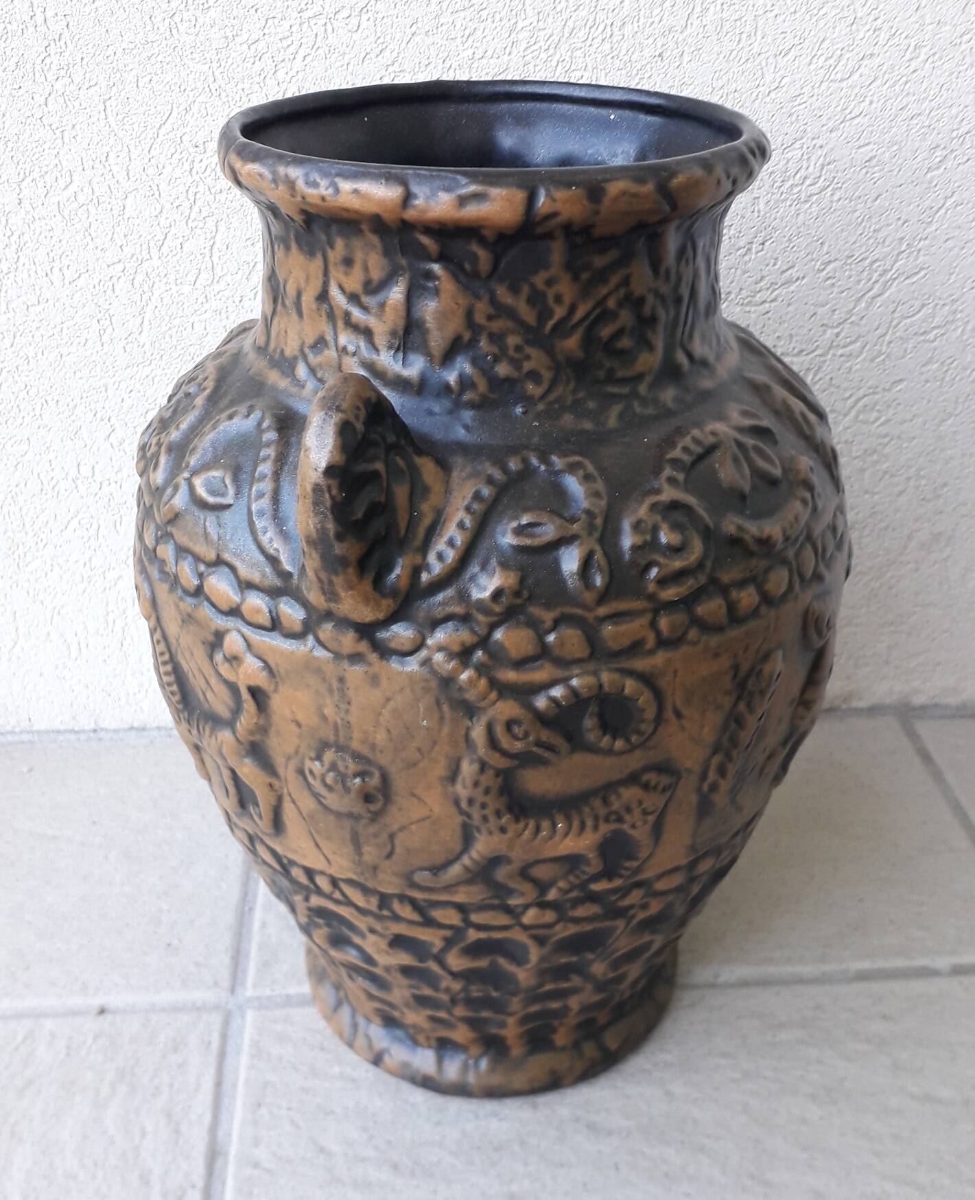 Jasba ceramic vase
