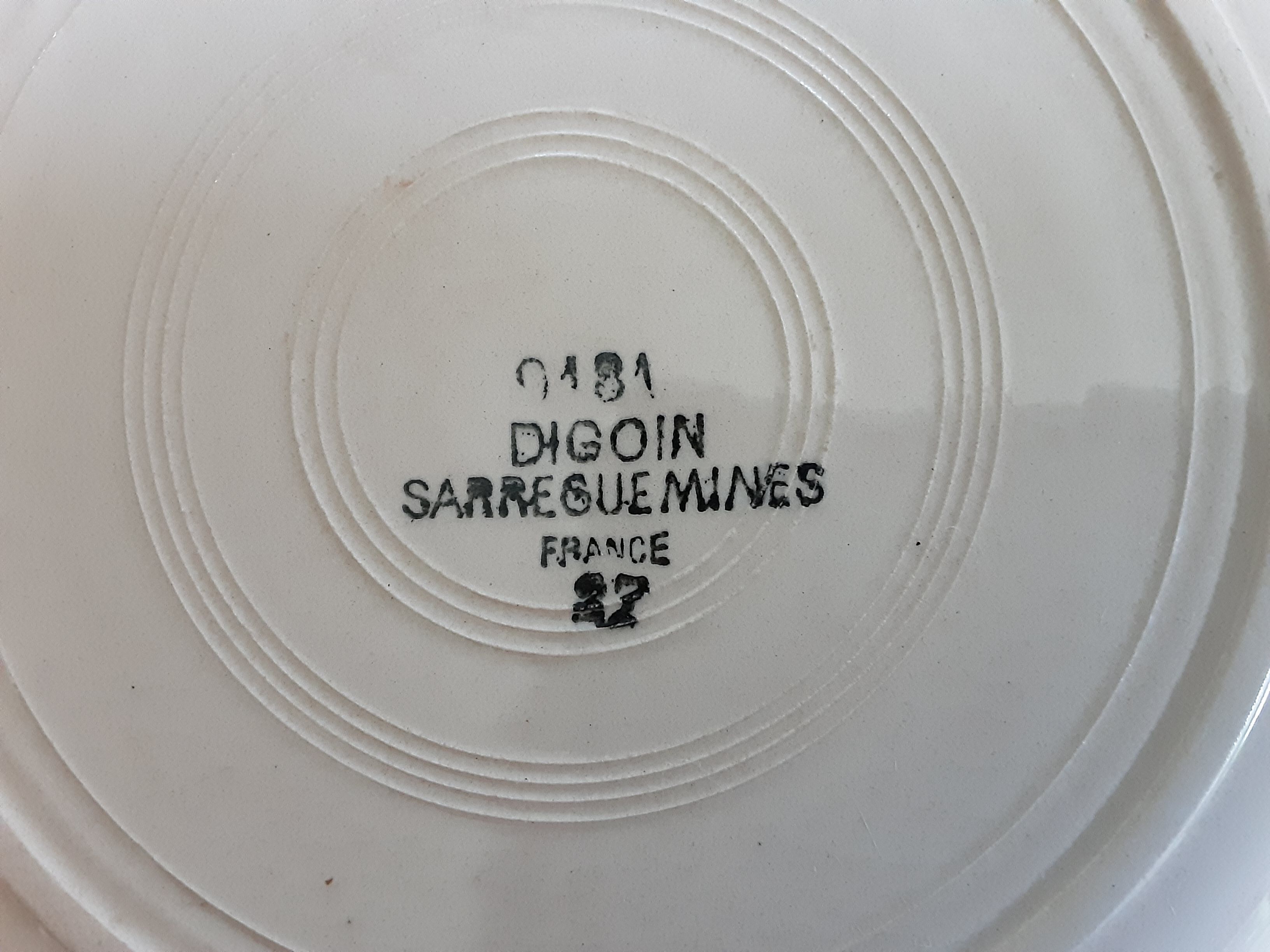 Set of 6 old dessert plates Digoin sarreguemines