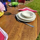 Round table with flaps