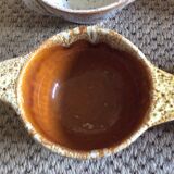 4 stoneware bowls