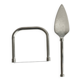 Set of 2 metal dessert cutlery.