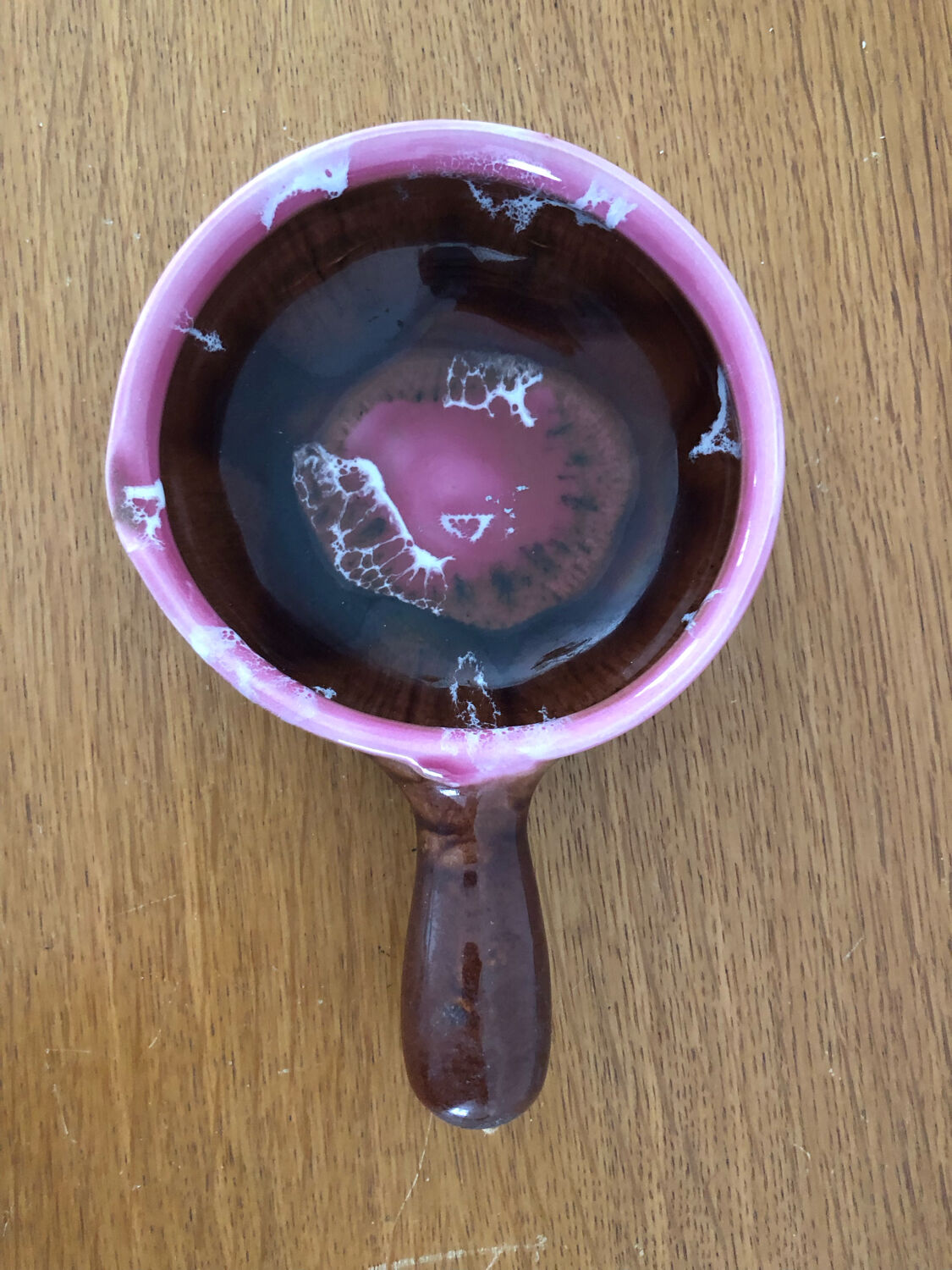 Brown and pink glazed terracotta caquelon