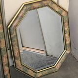 Deux miroirs en bois motif de fleurs