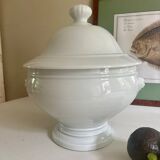 Pillivuyt porcelain soup tureen