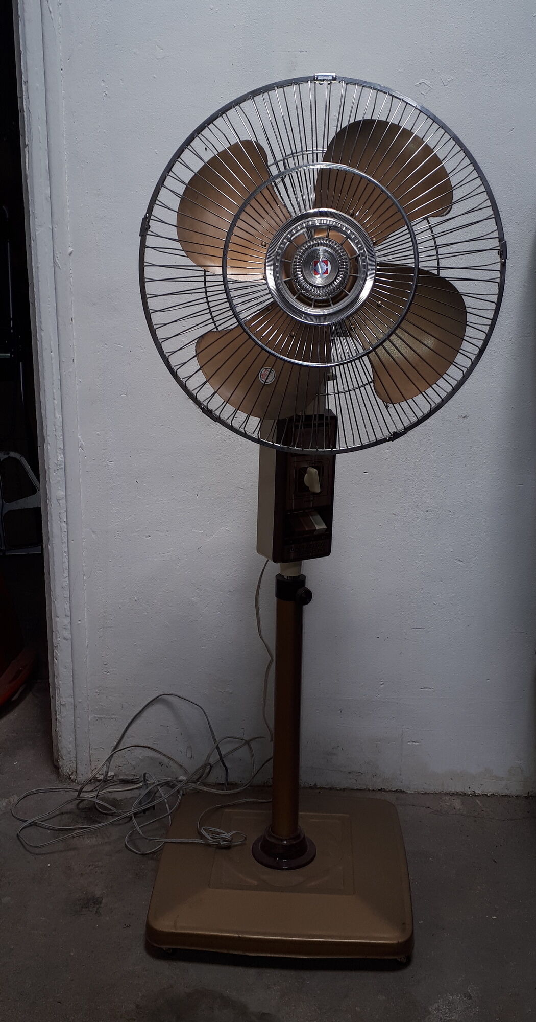 Adjustable stand fan Super Deluxe vintage 1960 1970