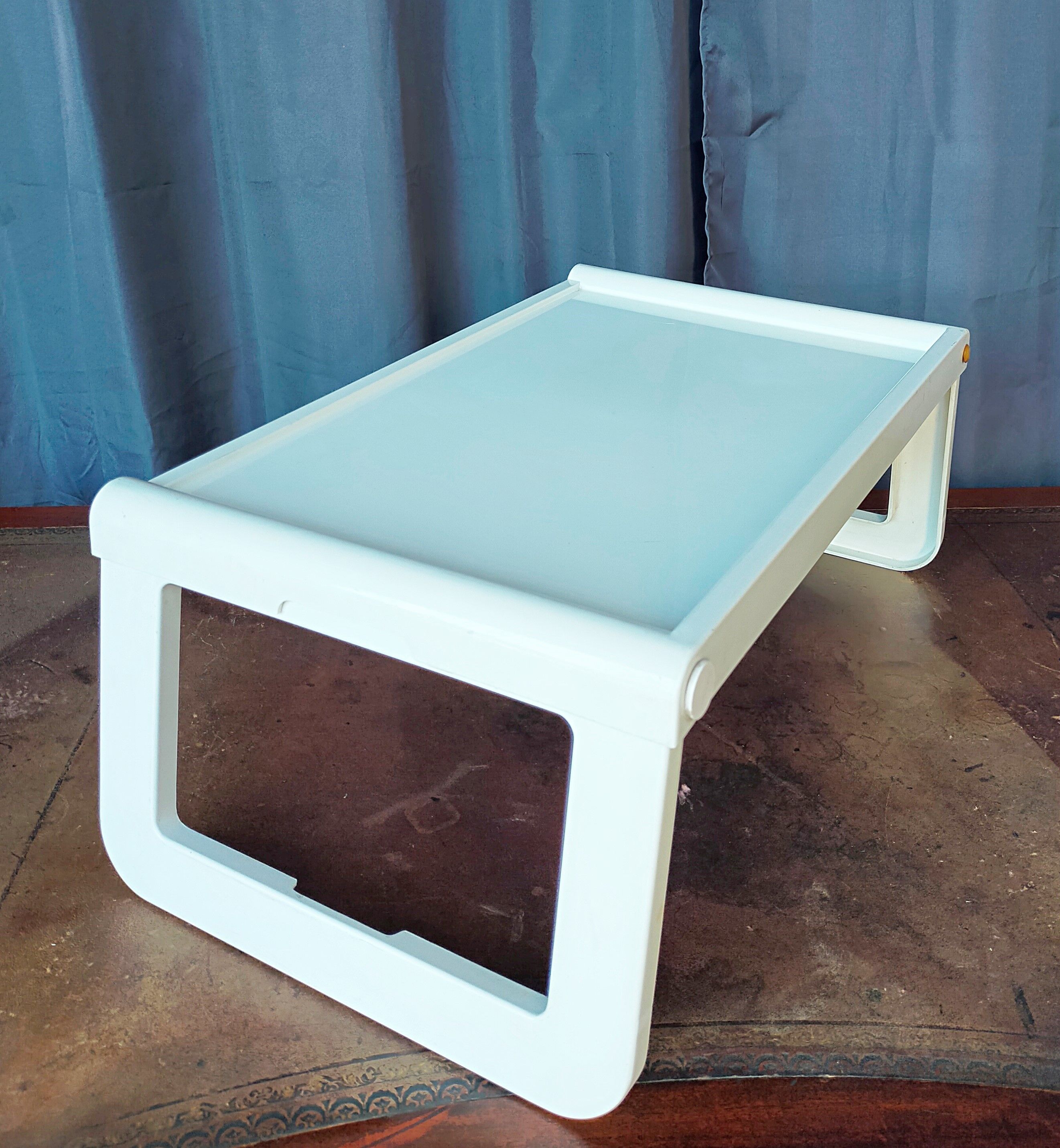 Vintage bed top Guzzini