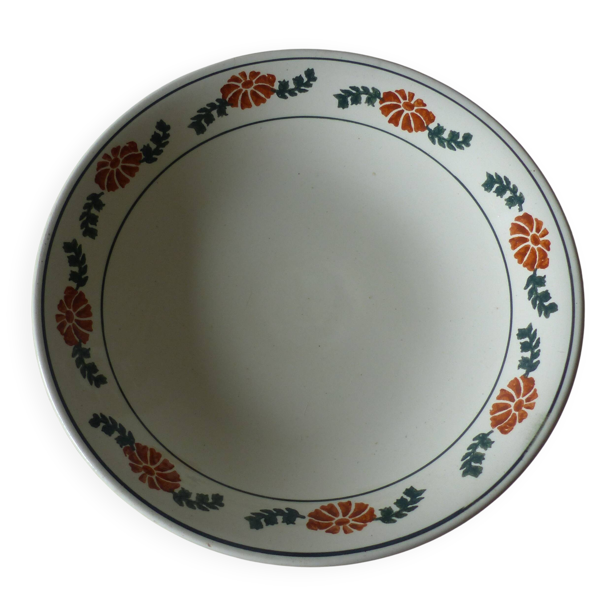 fruit bowl or bowl on a stand