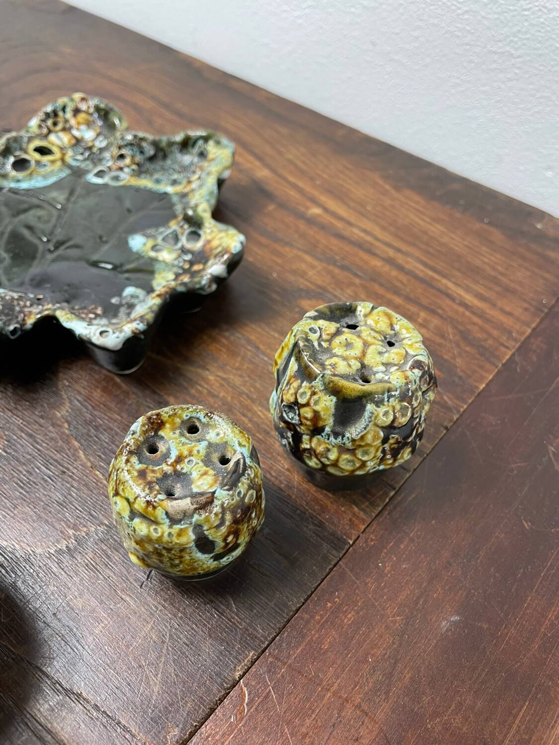 Vallauris fat lava ceramic condiment set