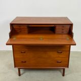 Commode en teck danois et commode par Hvidt & Mølgaard-Nielsen