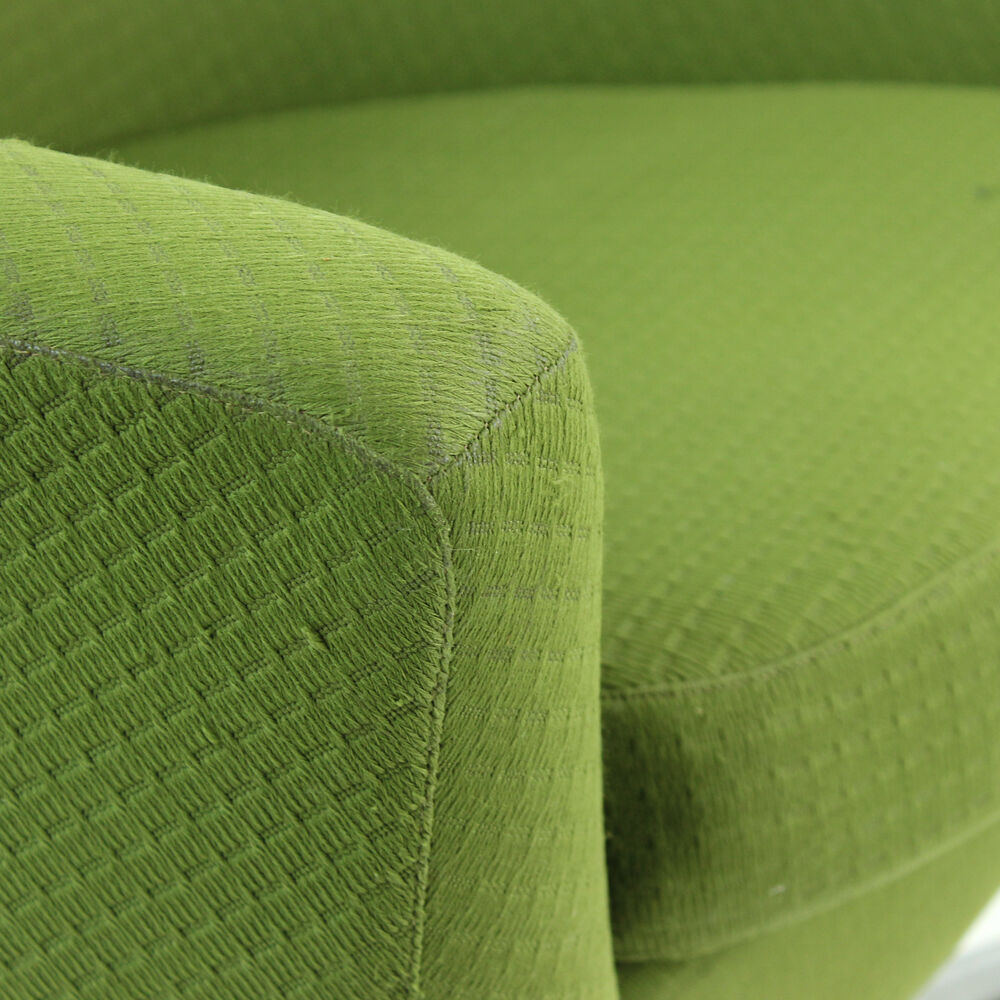 Fauteuil vert du milieu du siècle par Up Zavody, Tchécoslovaquie 1979