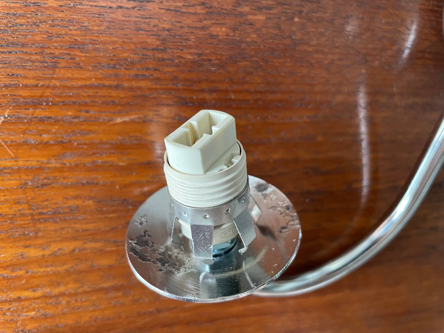 Chrome metal wall light and opaline ball