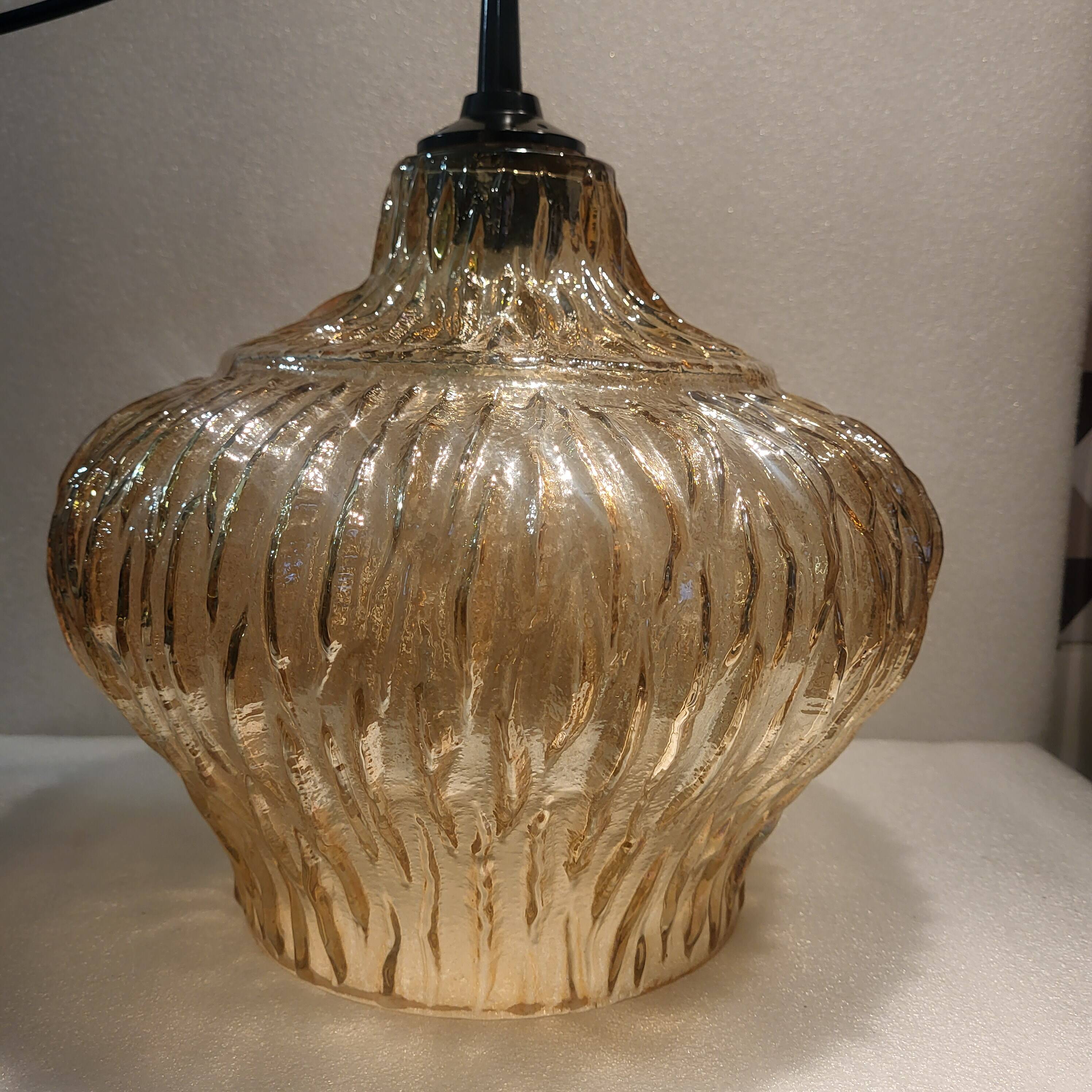 Amber glass pendant, iridescent gold, vintage 1960-70.