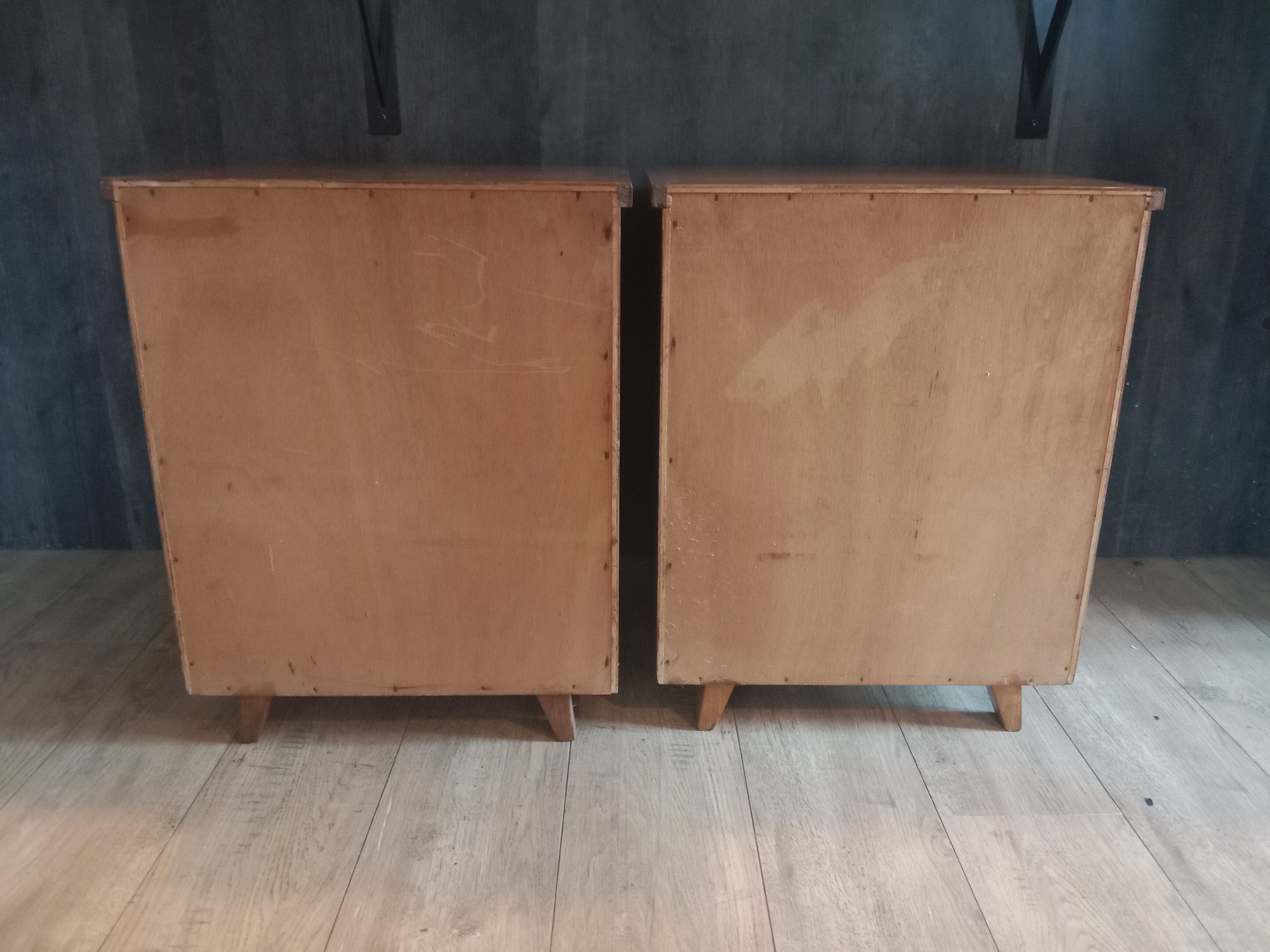 Pair of bedside feet compass