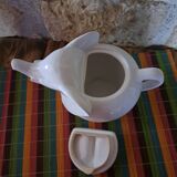 White elephant teapot
