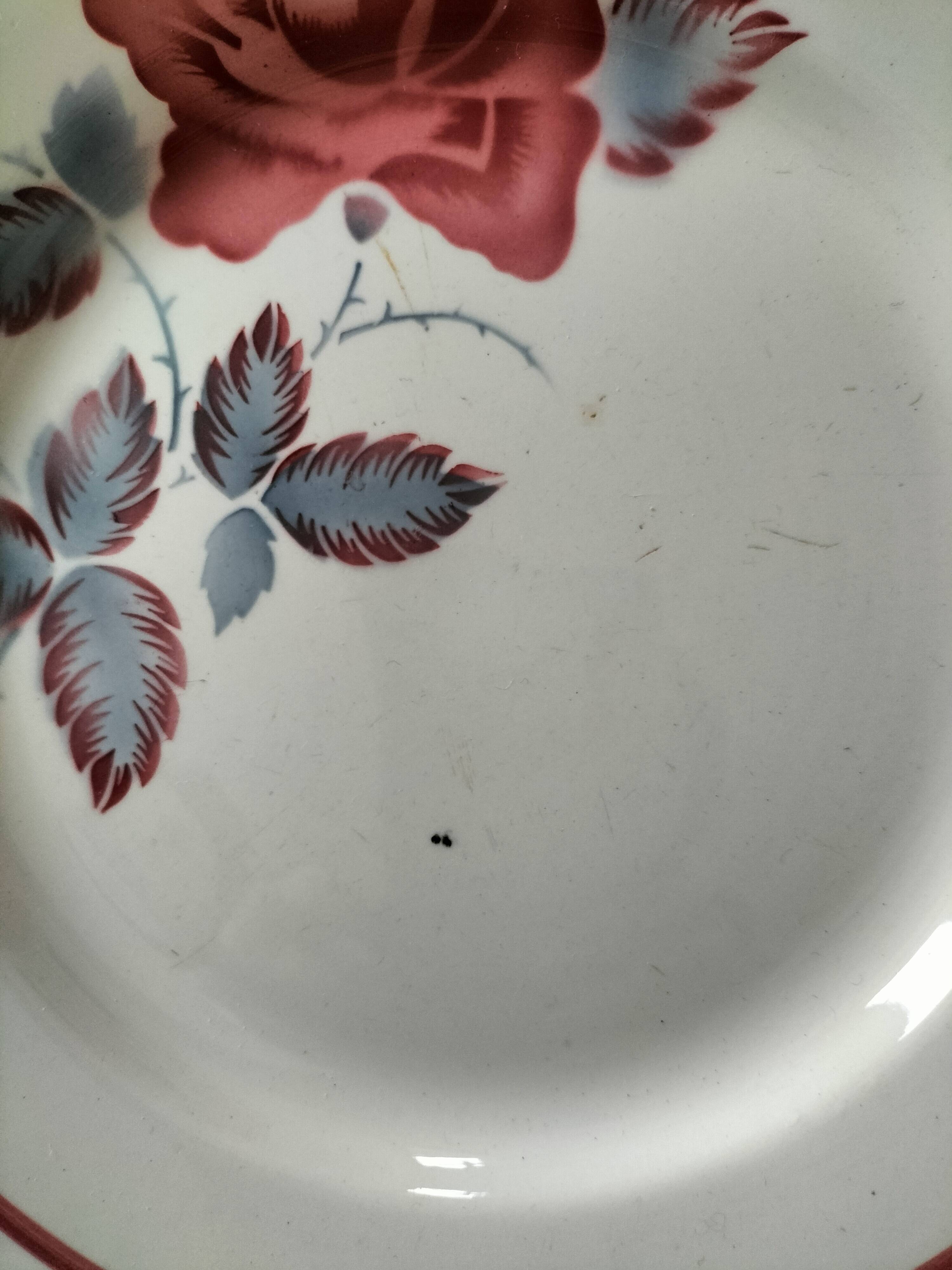 6 Digoin Sarreguemines Sobral plates in raspberry and grey-blue.