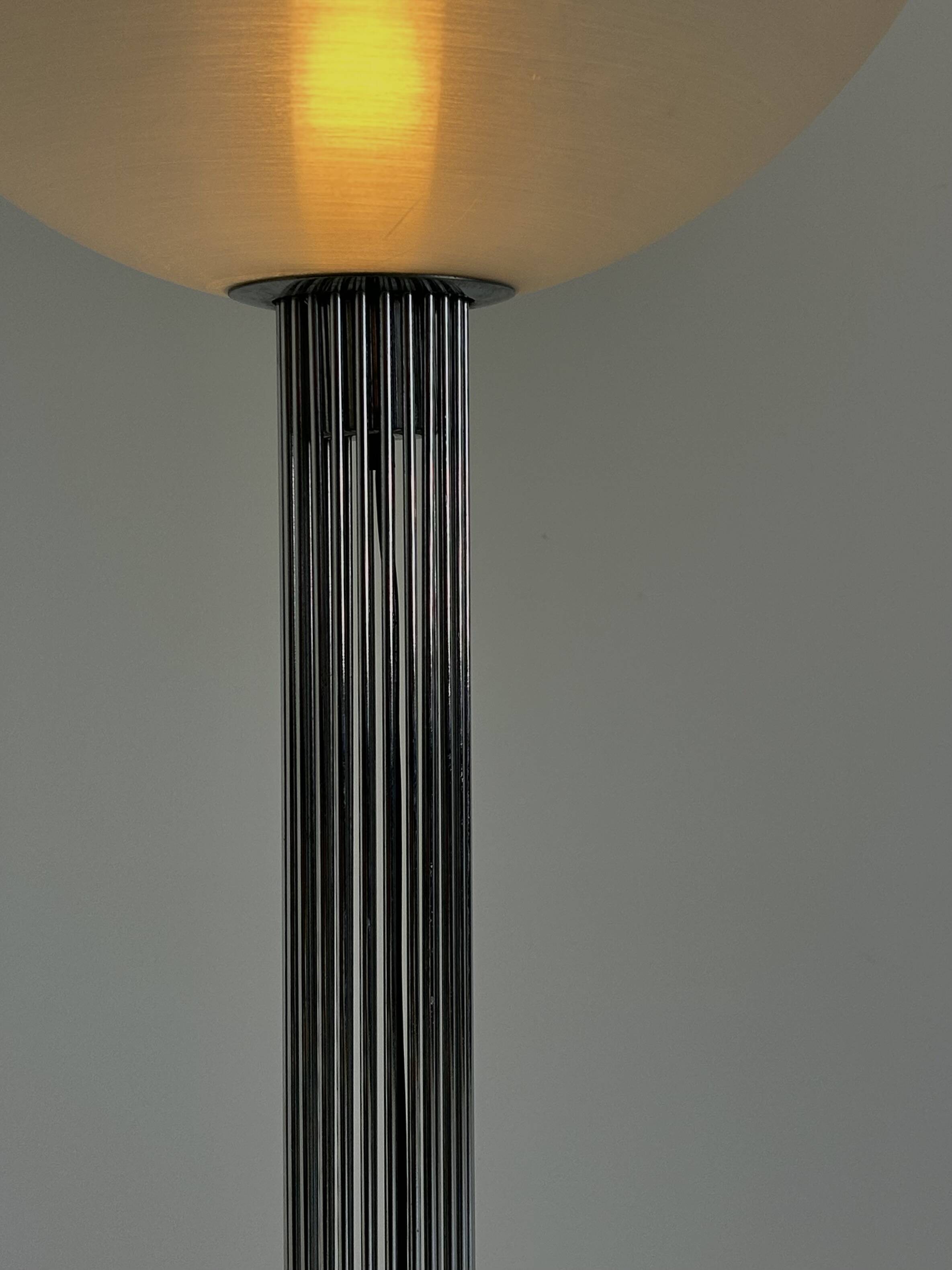 Lampe Moana par Luigi Massoni pour Harvey Guzzini
