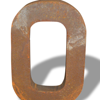 Lettre industrielle " O " en fer